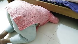 Gujarati Sexy Saas Gets Stuck Under The Table While Cleaning, Then Damad Comes & Help Her - Gigantic Butt-pounding & Cummed
